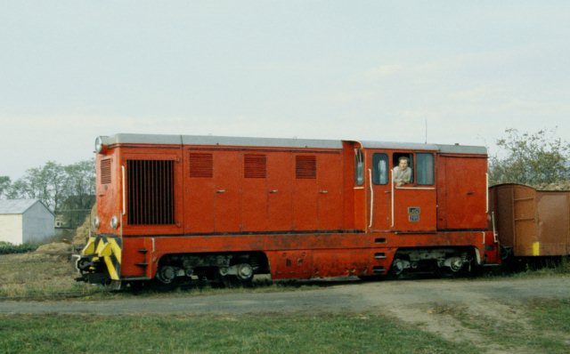 Cukrownia Tuczno, padziernik 1996, foto Geoff Jenkins